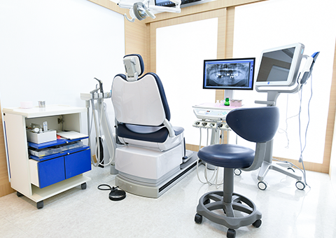 新宿・西新宿の歯医者・歯科「新宿オークタワー歯科クリニック」採用ページ｜診療室